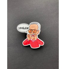 Деревянный значок «Стэн Ли (Spoiler!)»