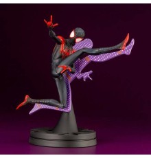 Фигурка Spider-man: Into the Spider-verse Miles Morales Hero suit ver. ARTFX + STATUE