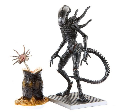 Фигурка Hiya Toys Aliens: Xenomorph Lurker 1:18 Scale 4 Inch Action Figure (Б/у)