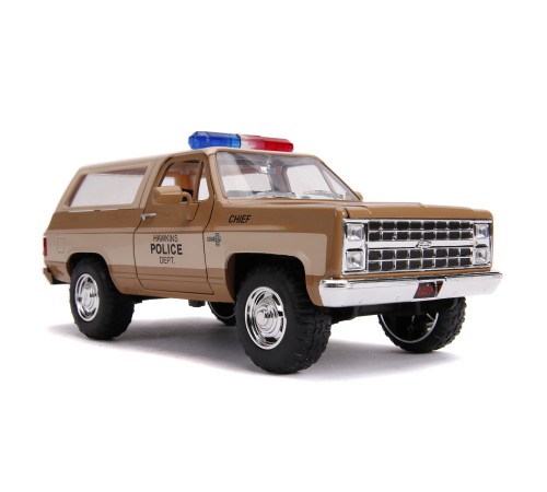 Jada Toys Stranger Things Модель Машинки 1:24 1980 Chevy K5 Blazer W/Badge 31111