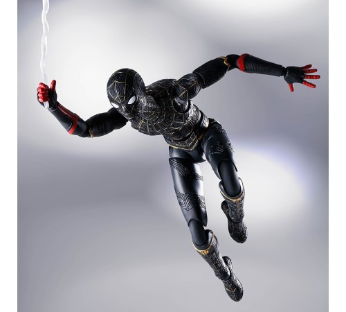 Фигурка S.H. Figuarts Человек Паук Spider-Man ［Black & Gold Suit］(Spider-Man: No Way Home) Special Set 630070