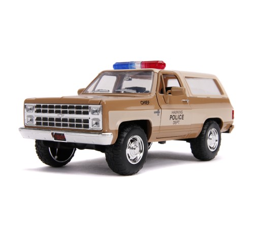 Jada Toys Stranger Things Модель Машинки 1:24 1980 Chevy K5 Blazer W/Badge 31111