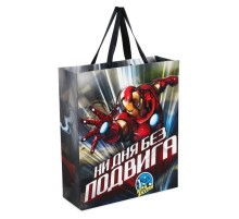 Пакет Marvel с открыткой-игрой «Ни дня без подвига», Мстители